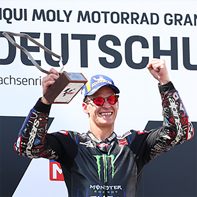 Vor Rekordkulisse: MotoGP-Weltmeister Fabio Quartararo krönt sich zum neuen „King of the Ring“
