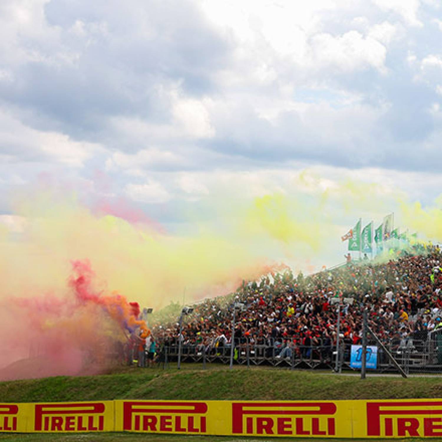 Tradition, Innovation und Gänsehaut: Das macht den Sachsenring so besonders